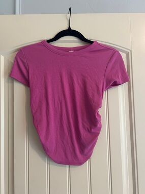 Old Navy Women’s Pink Crewneck Short-Sleeve Top